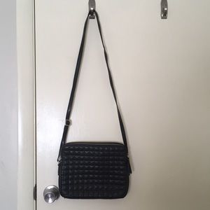 Black Banana Republic crossbody purse.